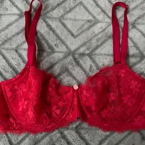 Victoria Secrets Pink Lace Bra